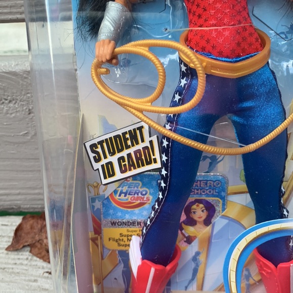 WONDER WOMAN DC Super Hero Girls - Picture 3 of 8
